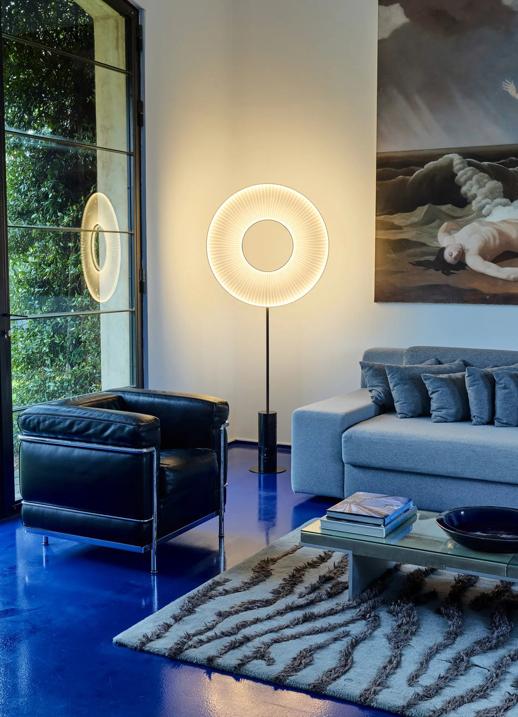 Iris Floor Totem 80