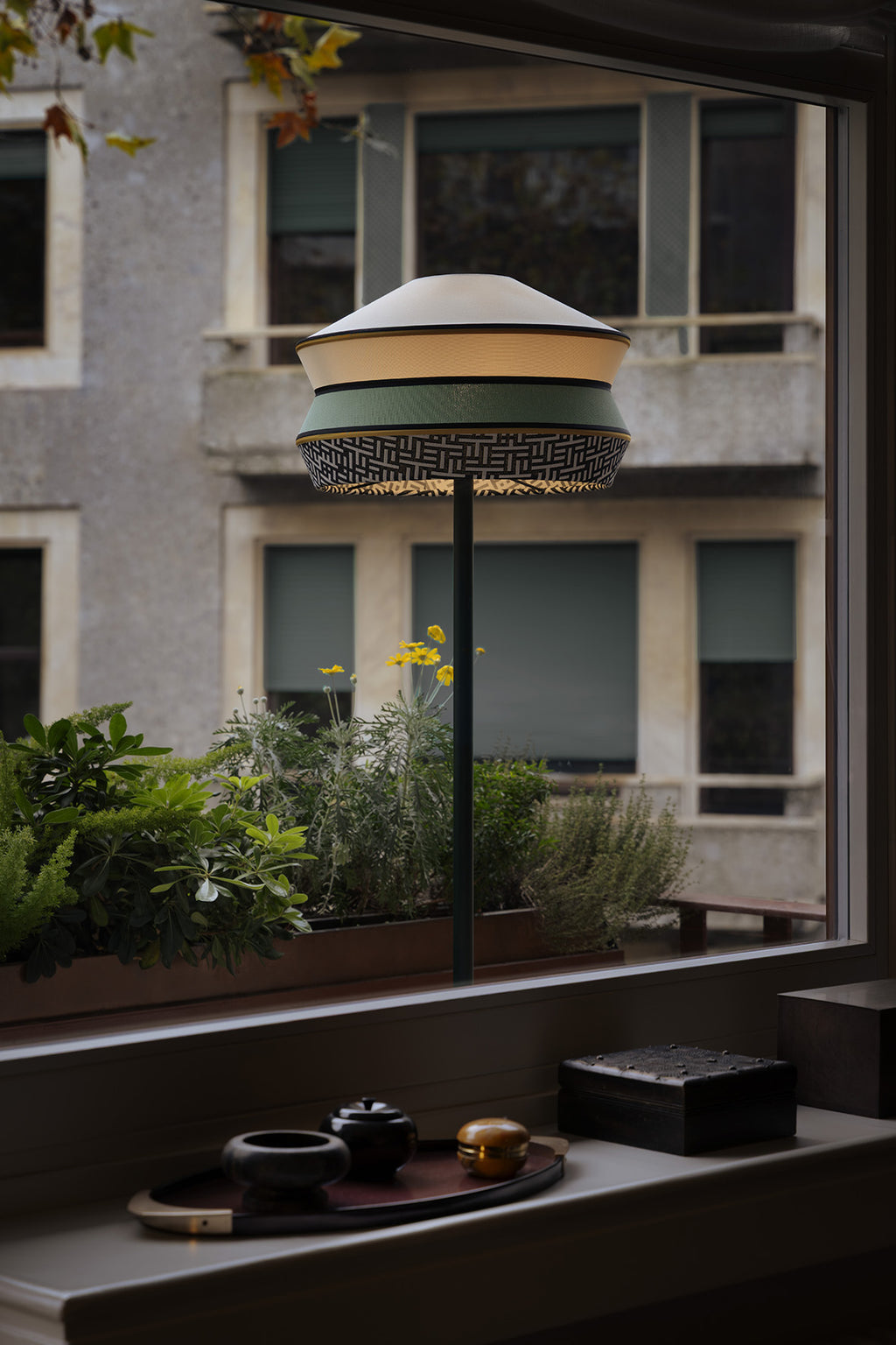 Calypso Floor Outdoor