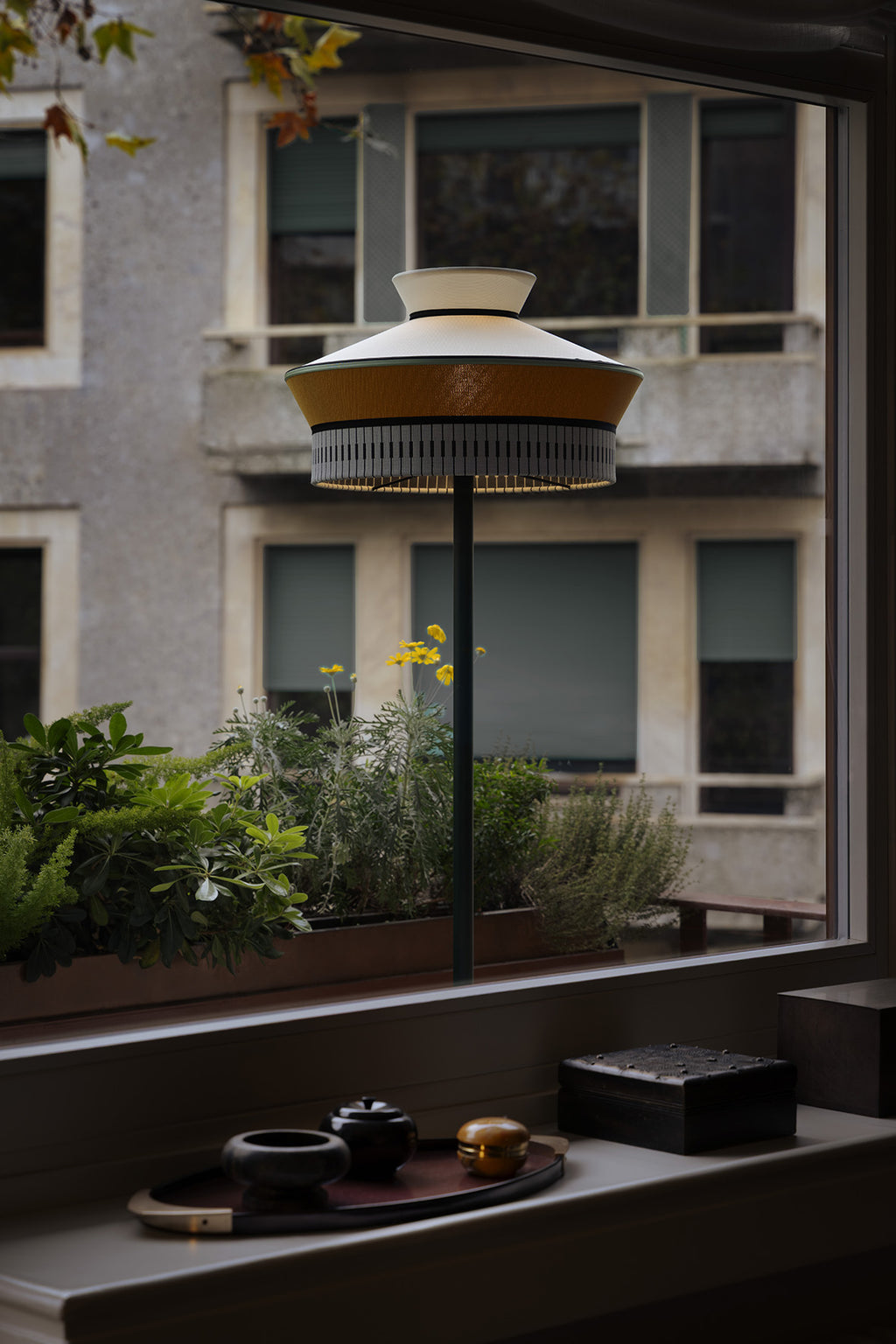 Calypso Floor Outdoor