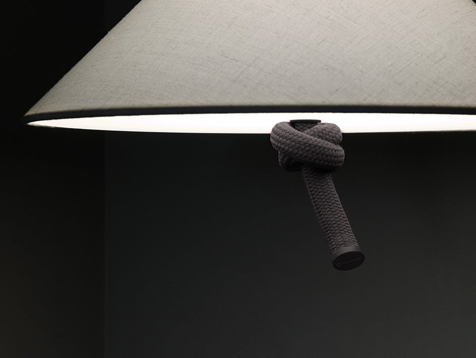 Hat Suspension