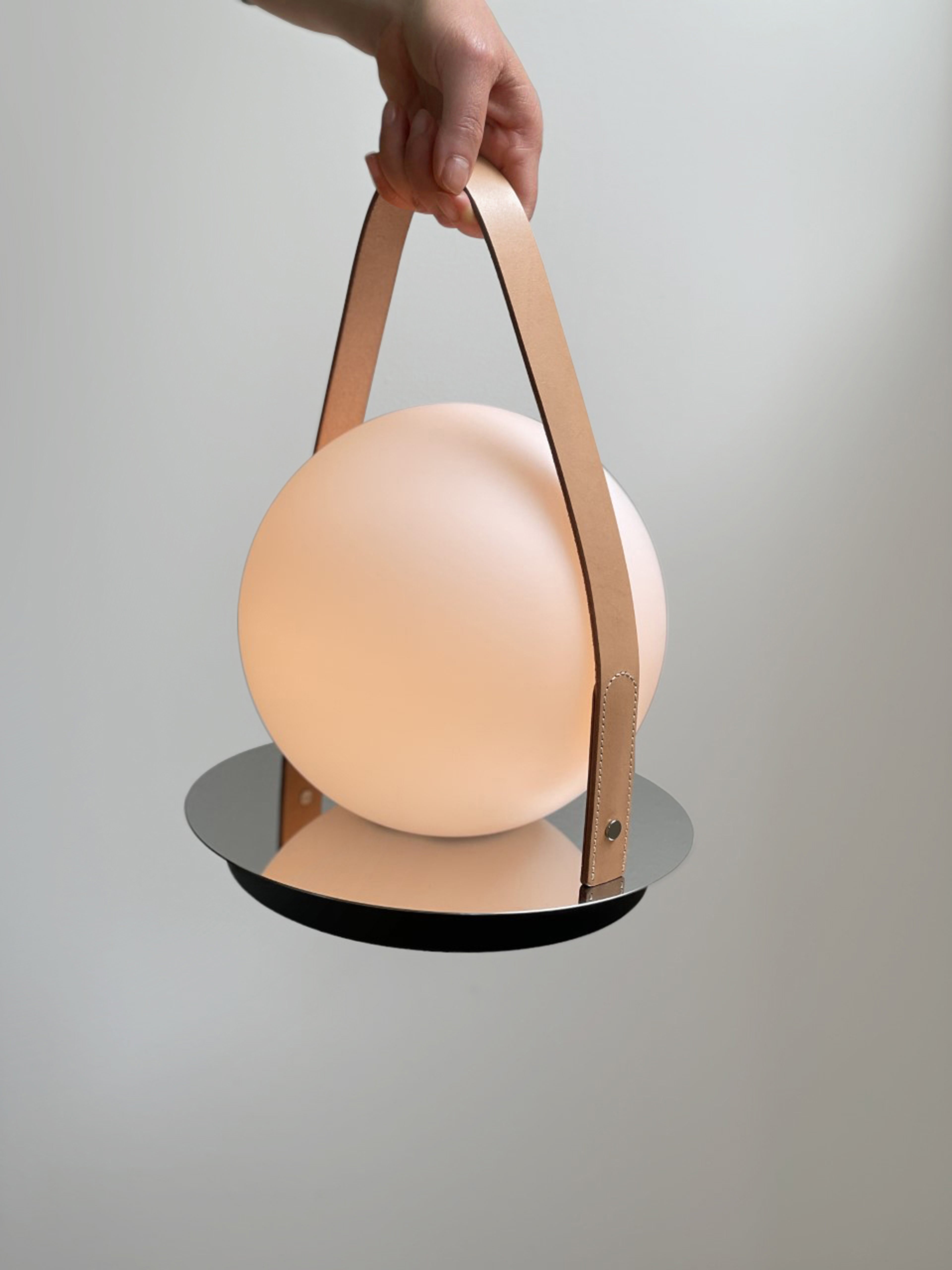 Bola Lantern