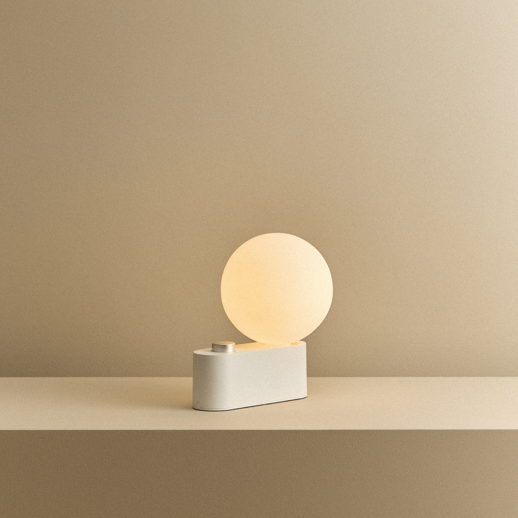 Alumina Multi-Use Lamp in Chalk