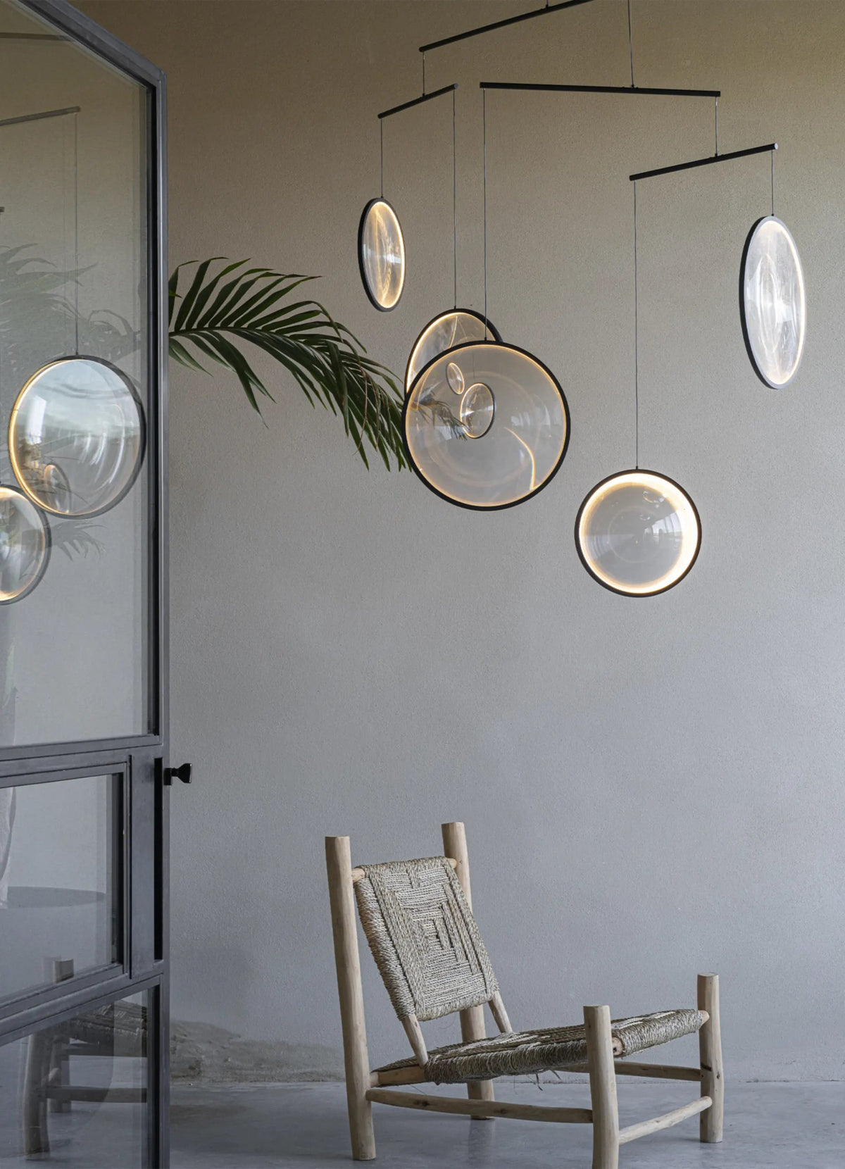 Focus x5 White chandelier – DCW éditions