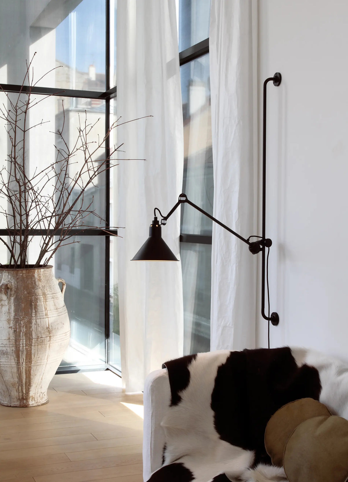 Lampe Gras N°214 wall lamp by DCW éditions