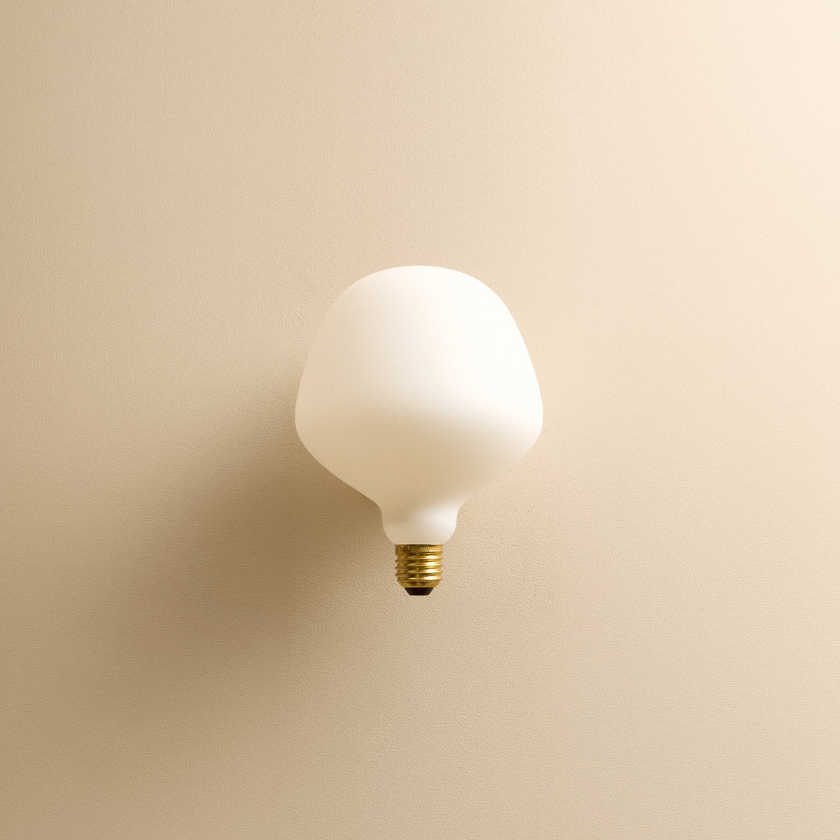 Enno E26 LED Bulb