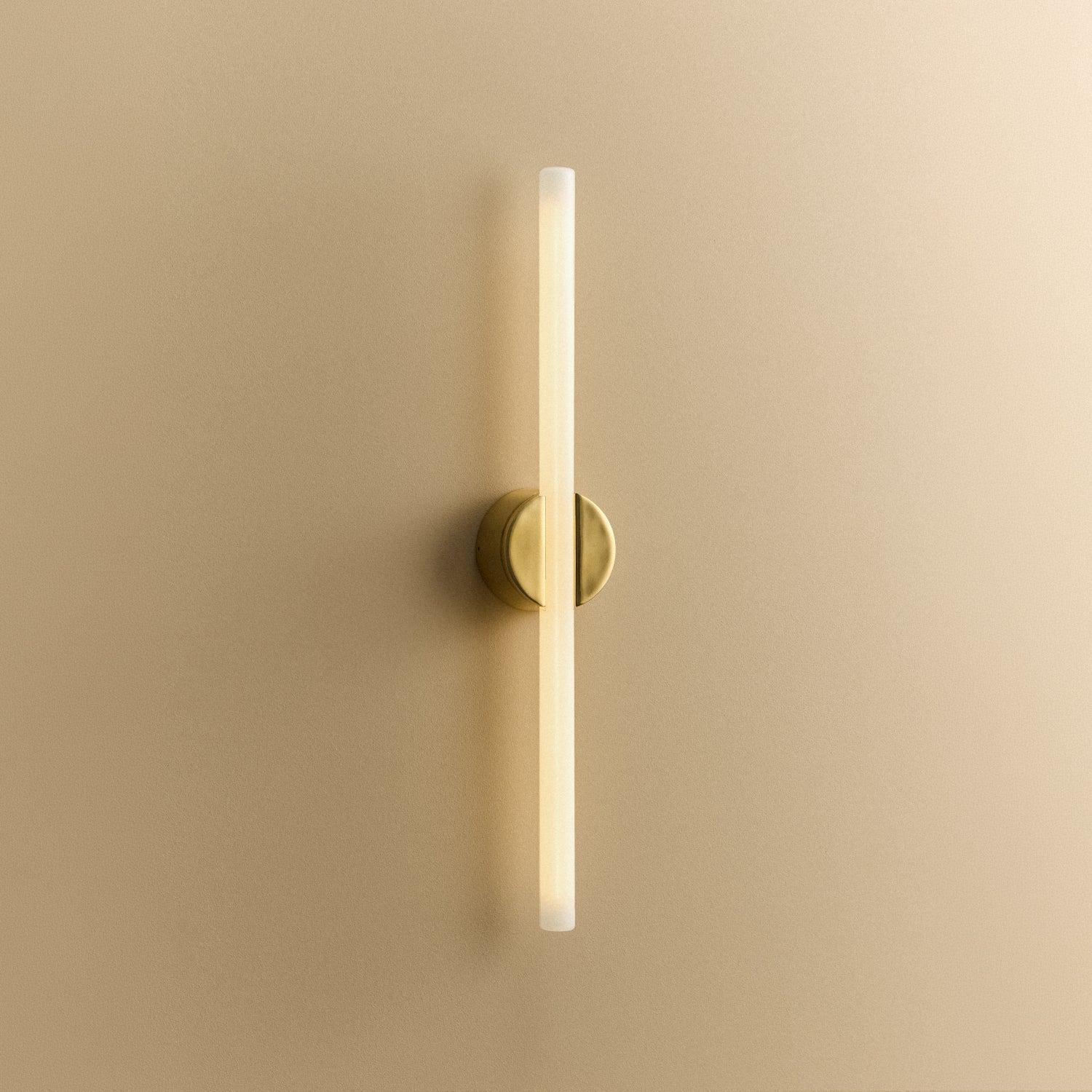 Kilter 2.0 Wall Light in Polished Brass