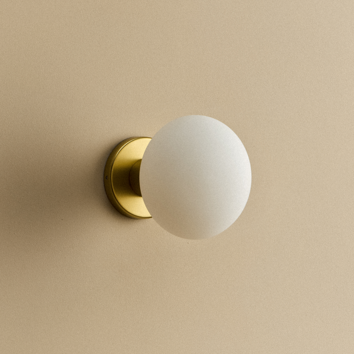 Lochan Wall Light in Brass + Oval Dim to Warm