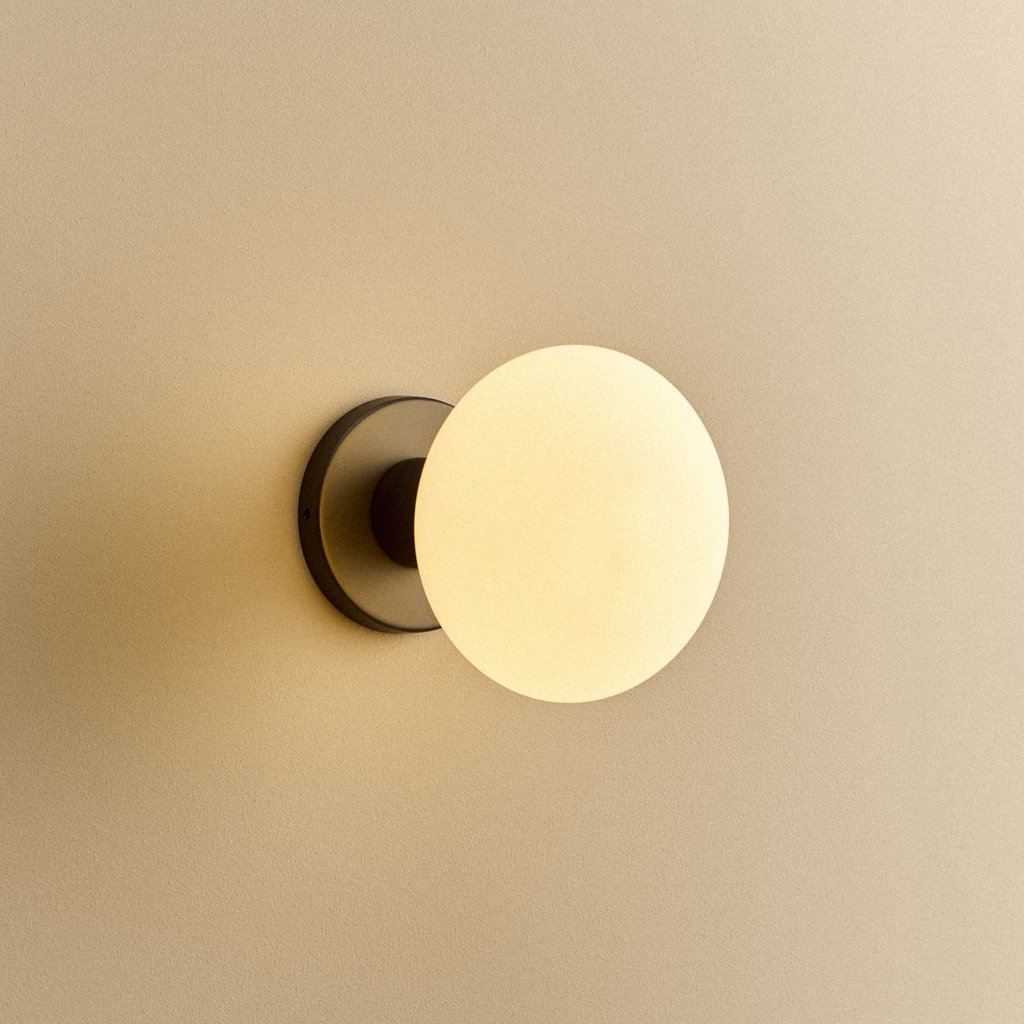 Lochan Wall Light in Graphite + Oval Dim to Warm