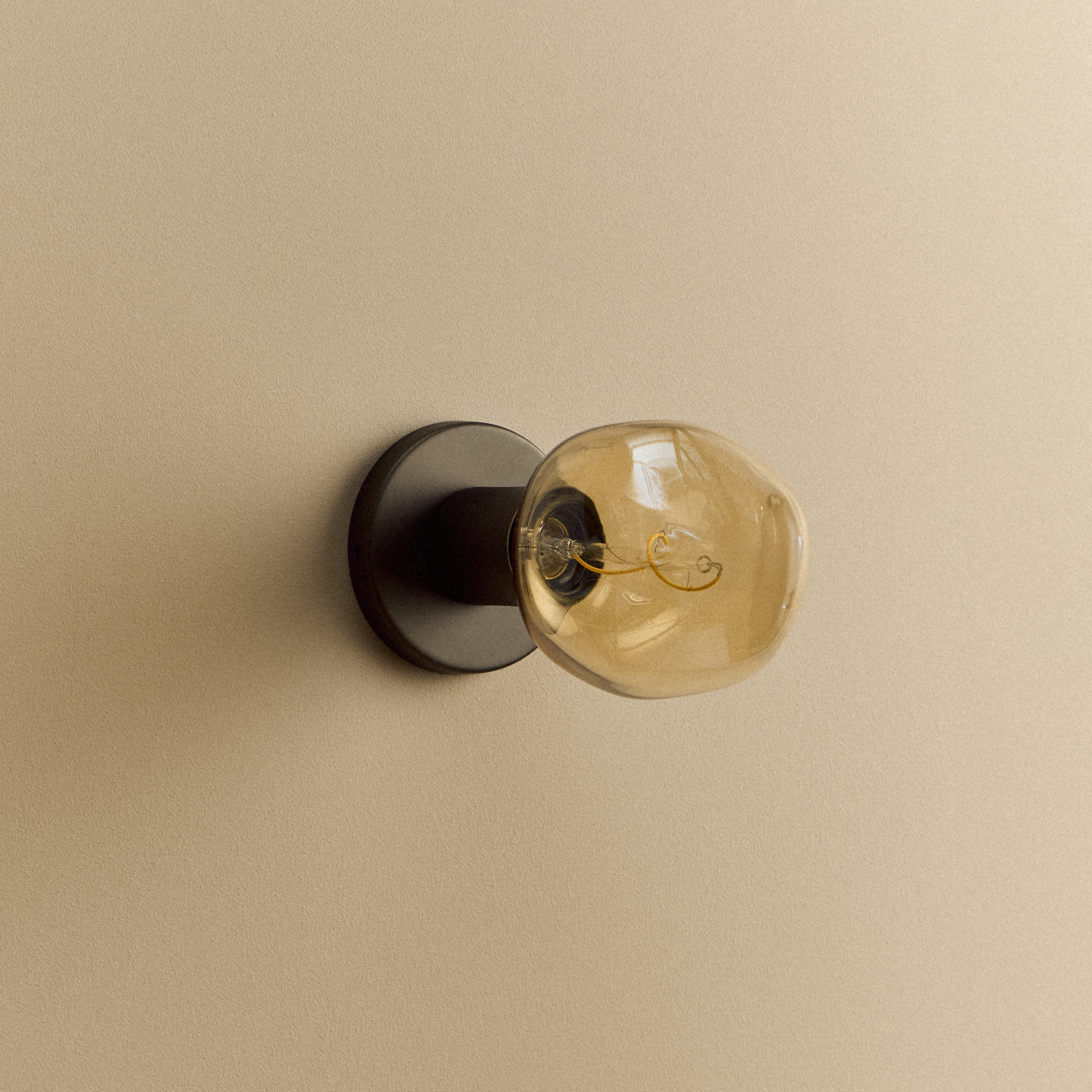 Lochan Wall Light in Graphite + Voronoi I