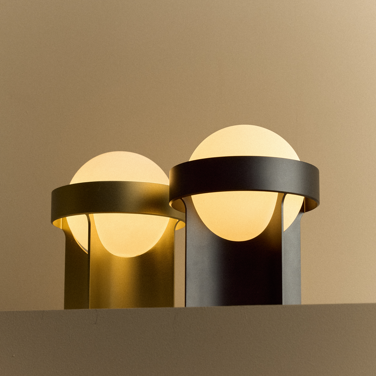 Loop Table Lamp in Gold + Sphere IV