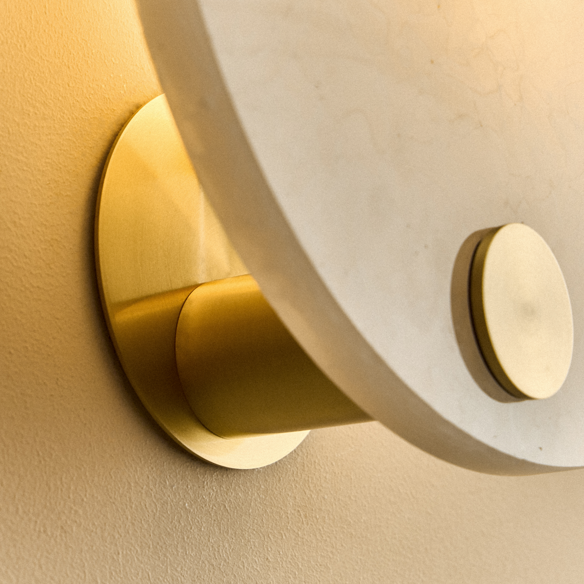 Magma Wall Light