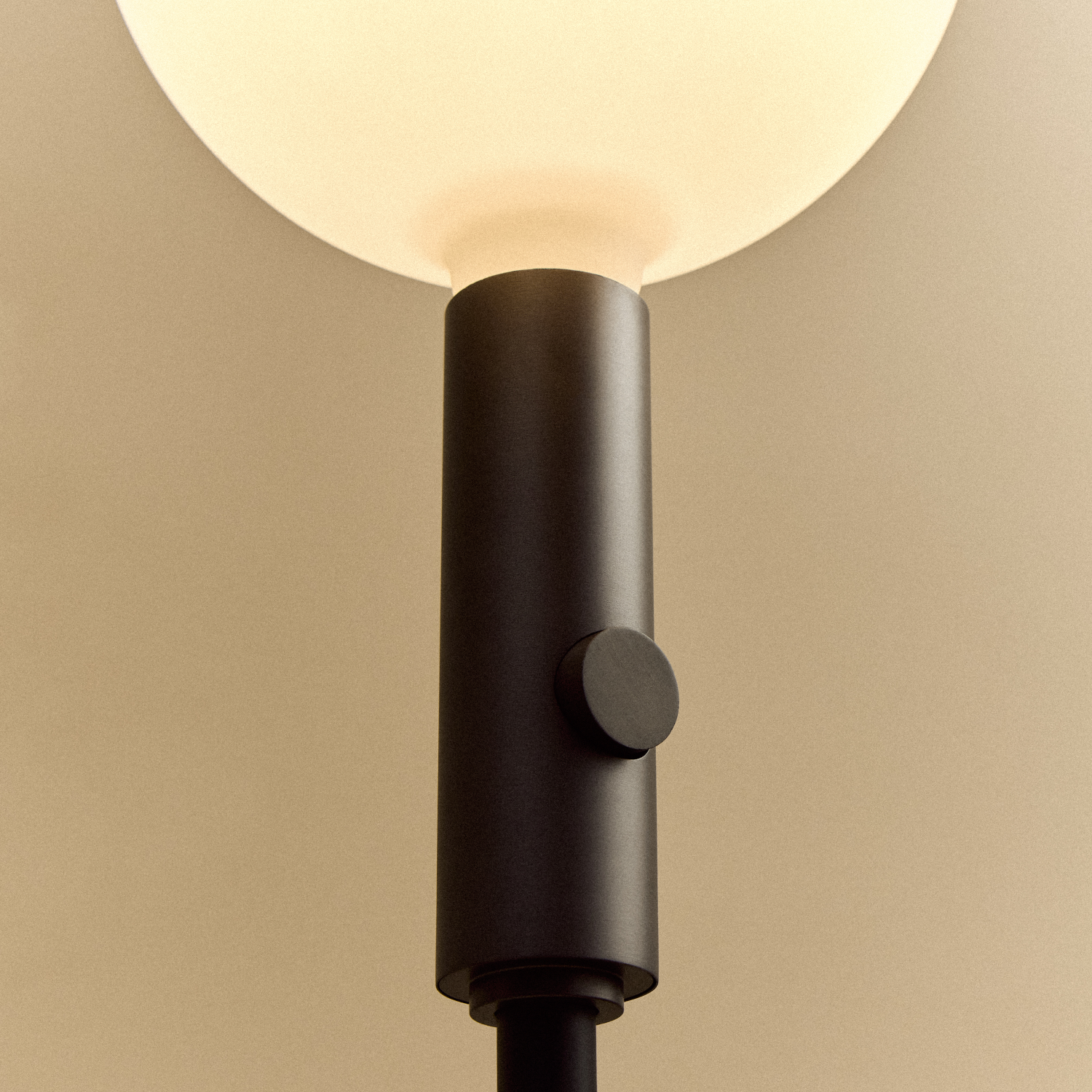 Poise Adjustable Floor Lamp in Graphite + Oval II