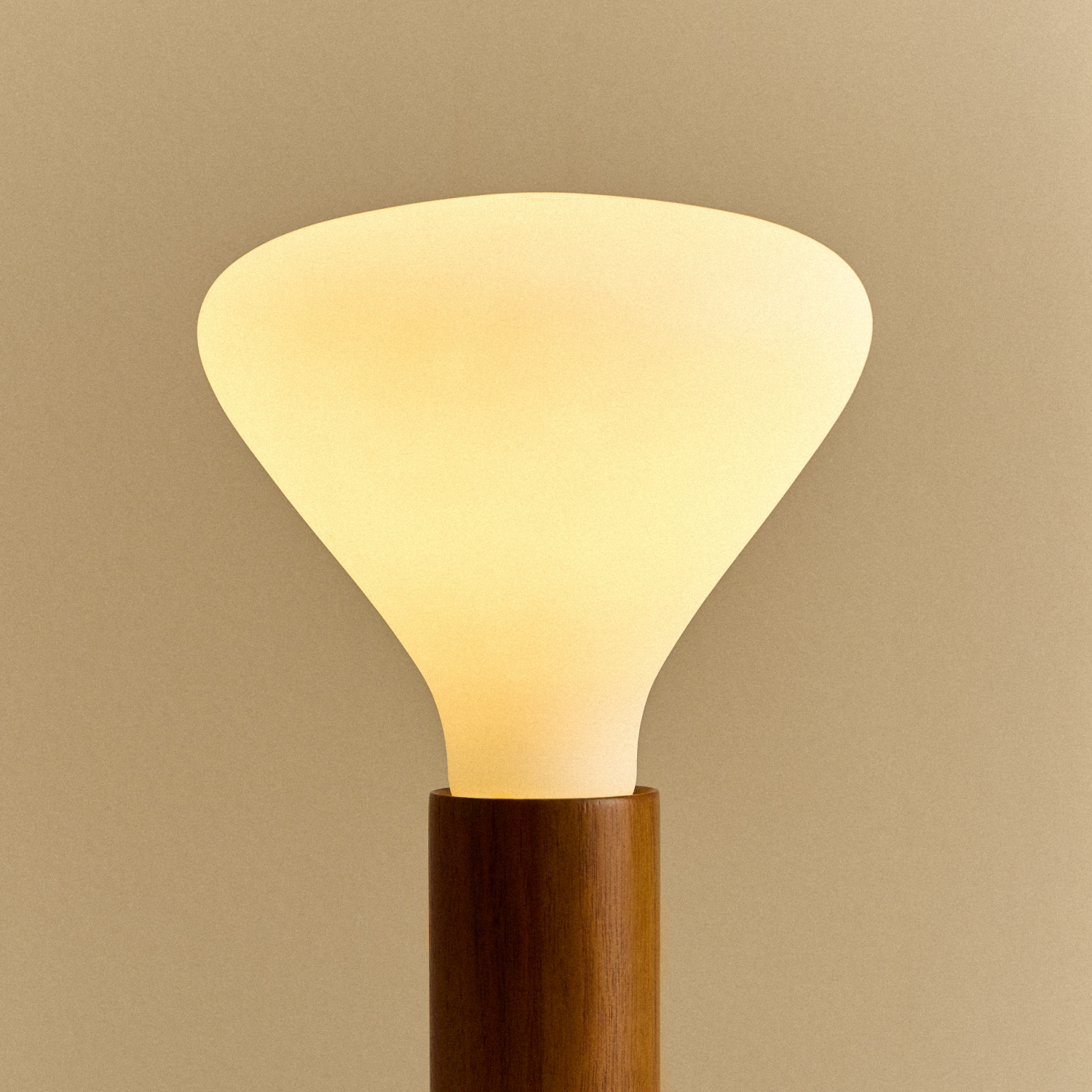 Knuckle Table Lamp in Walnut + Noma